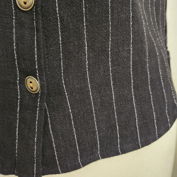 Field Day Aviva Pinstripe Vest - Picture 2 of 8